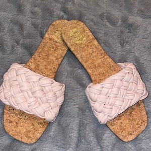 NWOT - True Craft sandals - blush - size 7.5